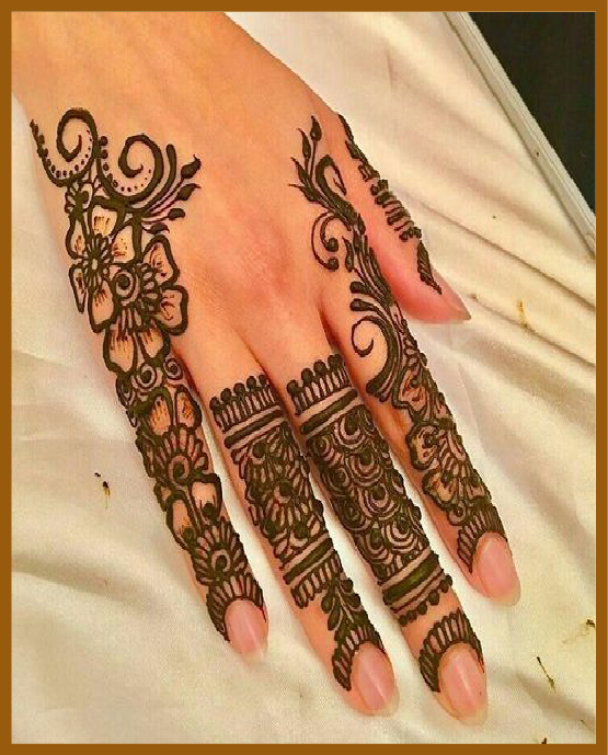 Finger To Wrist Mehndi In Aesthetic Back Hand Style